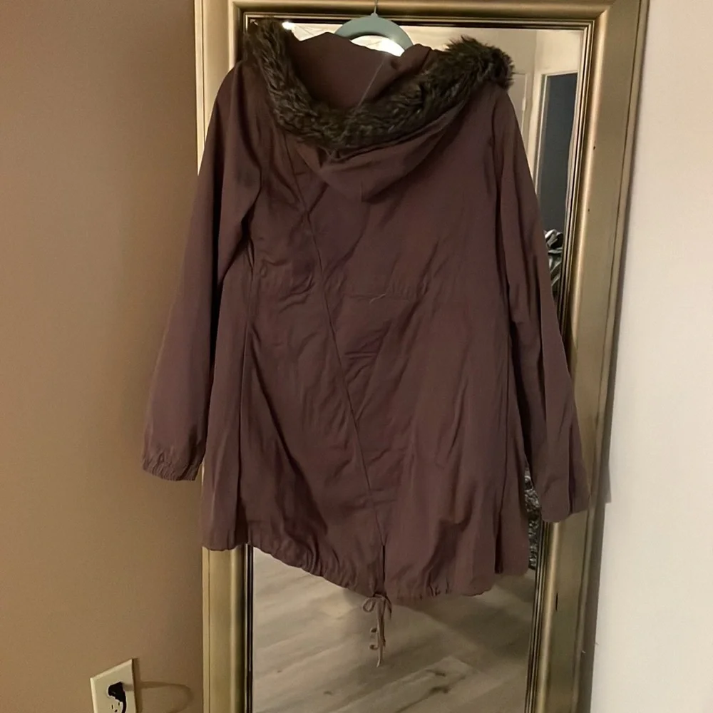 Volcom jacket - Picture 2 of 2